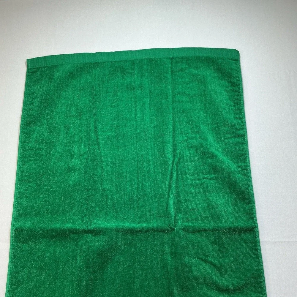 VTG 90s Looney Tunes Christmas Hand Towel Green Bugs Daffy Tweety‎ Sylvester EUC